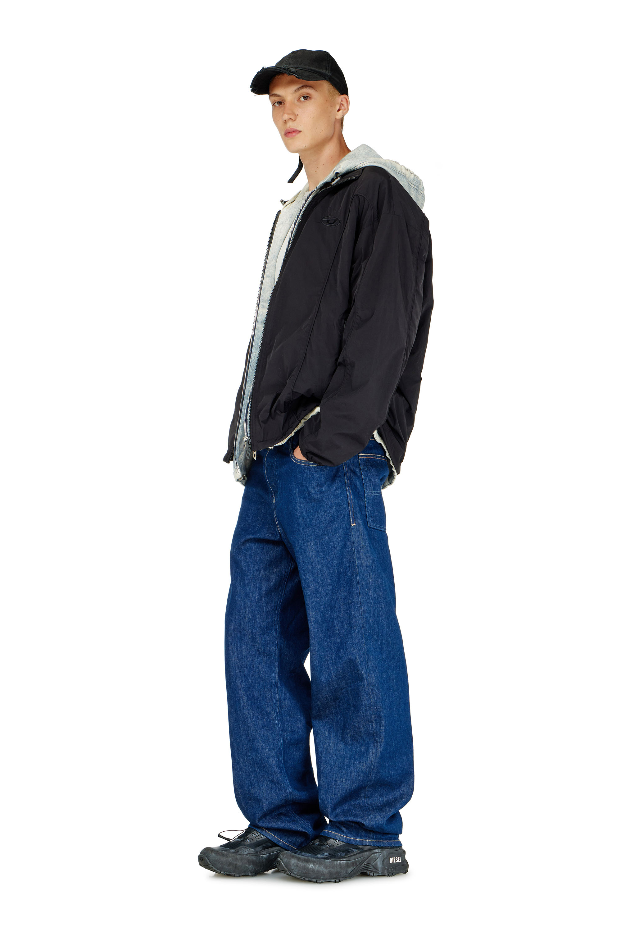 Diesel - J-FIVE-WRD-AKAD, Veste en nylon froiss&eacute; avec passepoil Homme in Noir - 1
