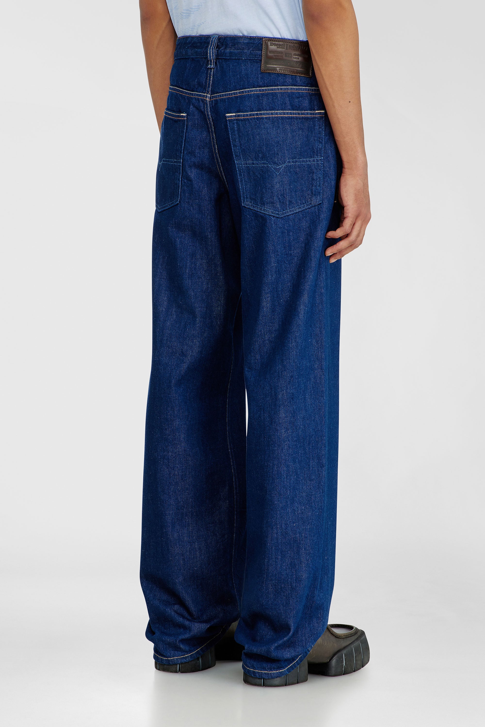 Diesel - Relaxed Jeans 2001 D-Macro 09Q09 Homme, Bleu Fonc&eacute; - Image 5
