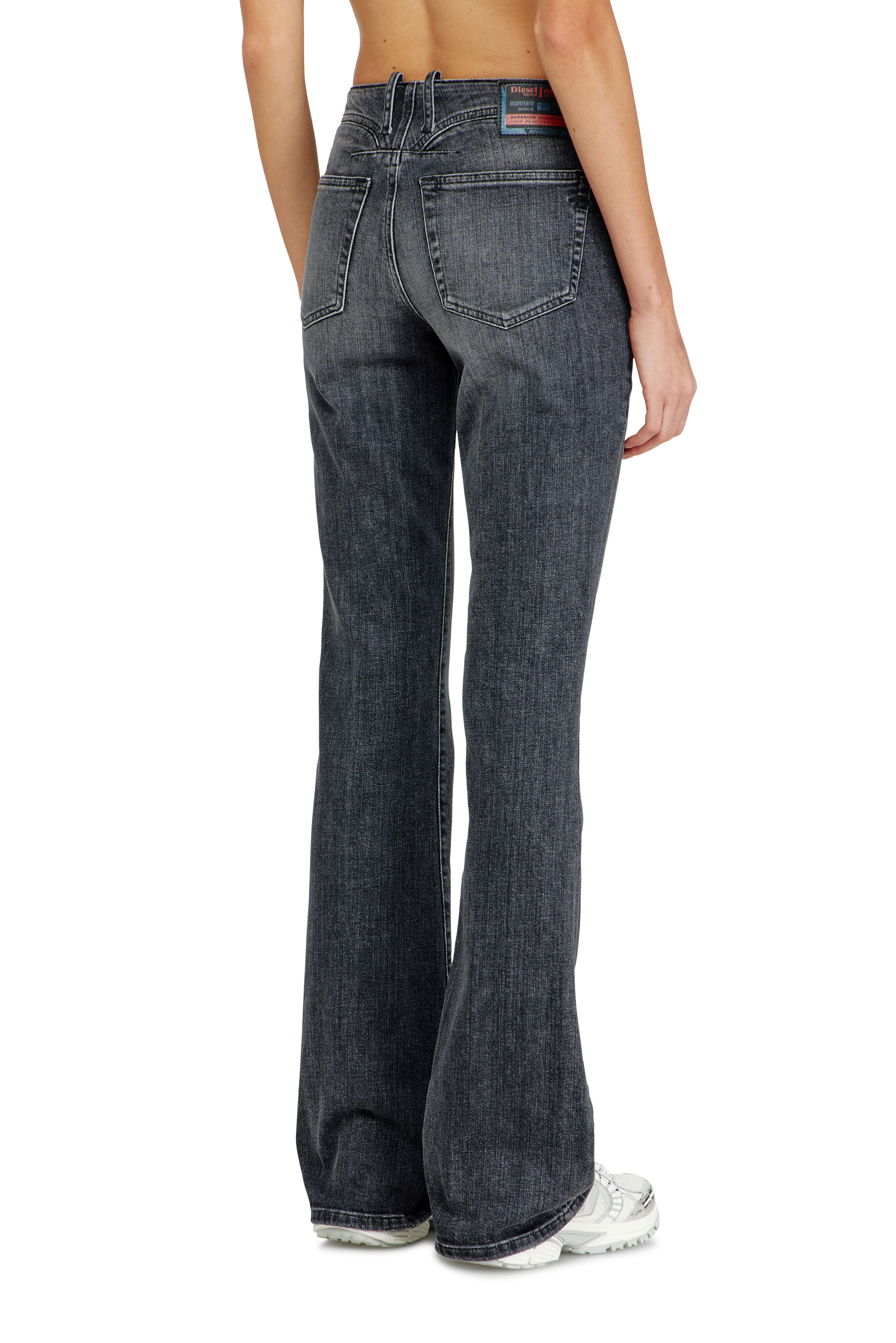 Diesel - Bootcut Jeans 1969 D-Ebbey 09K98 Femme, Noir/Gris fonc&eacute; - Image 4