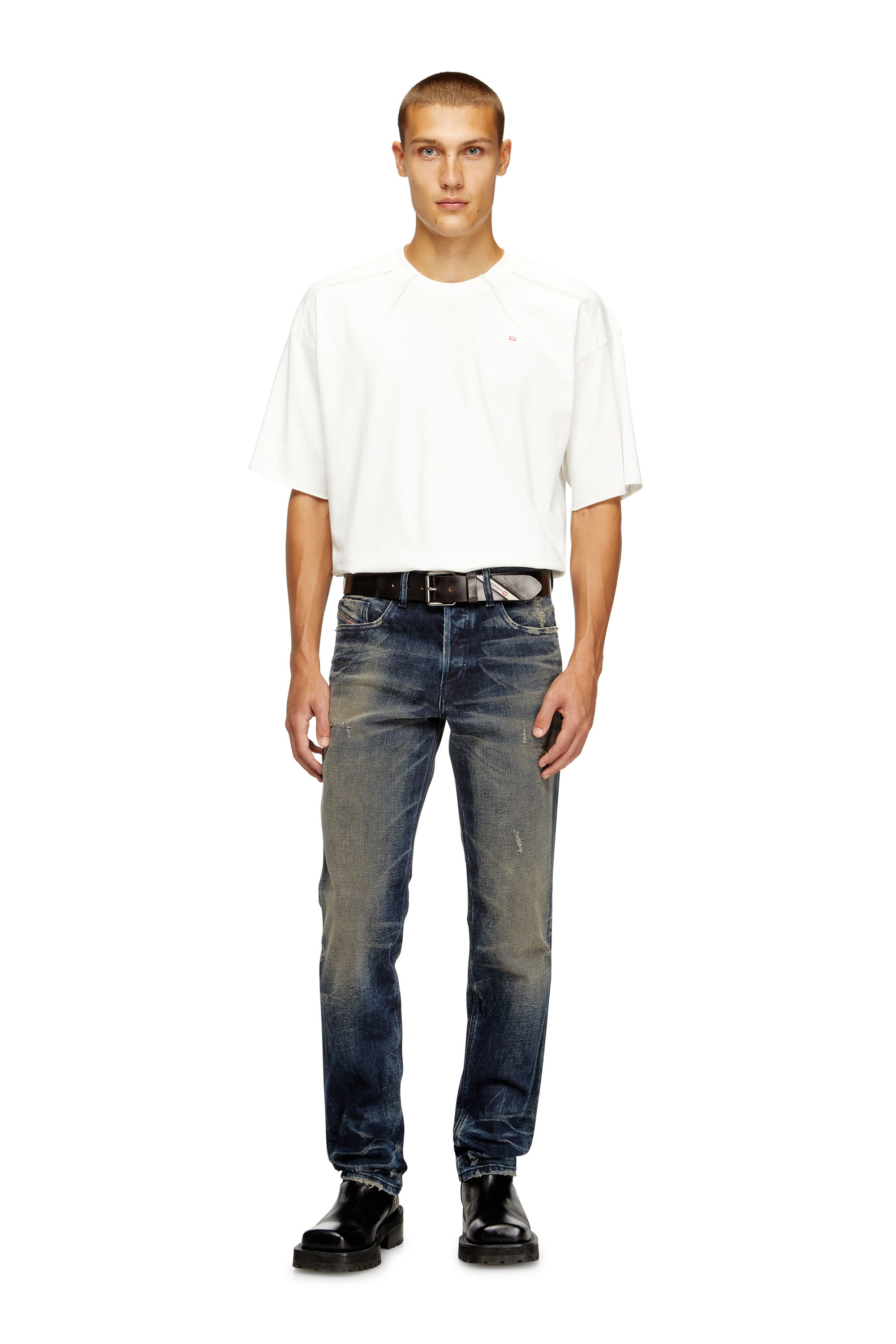Diesel - Regular Jeans 2023 D-Finitive 09M46 Homme, Bleu Foncé - Image 2