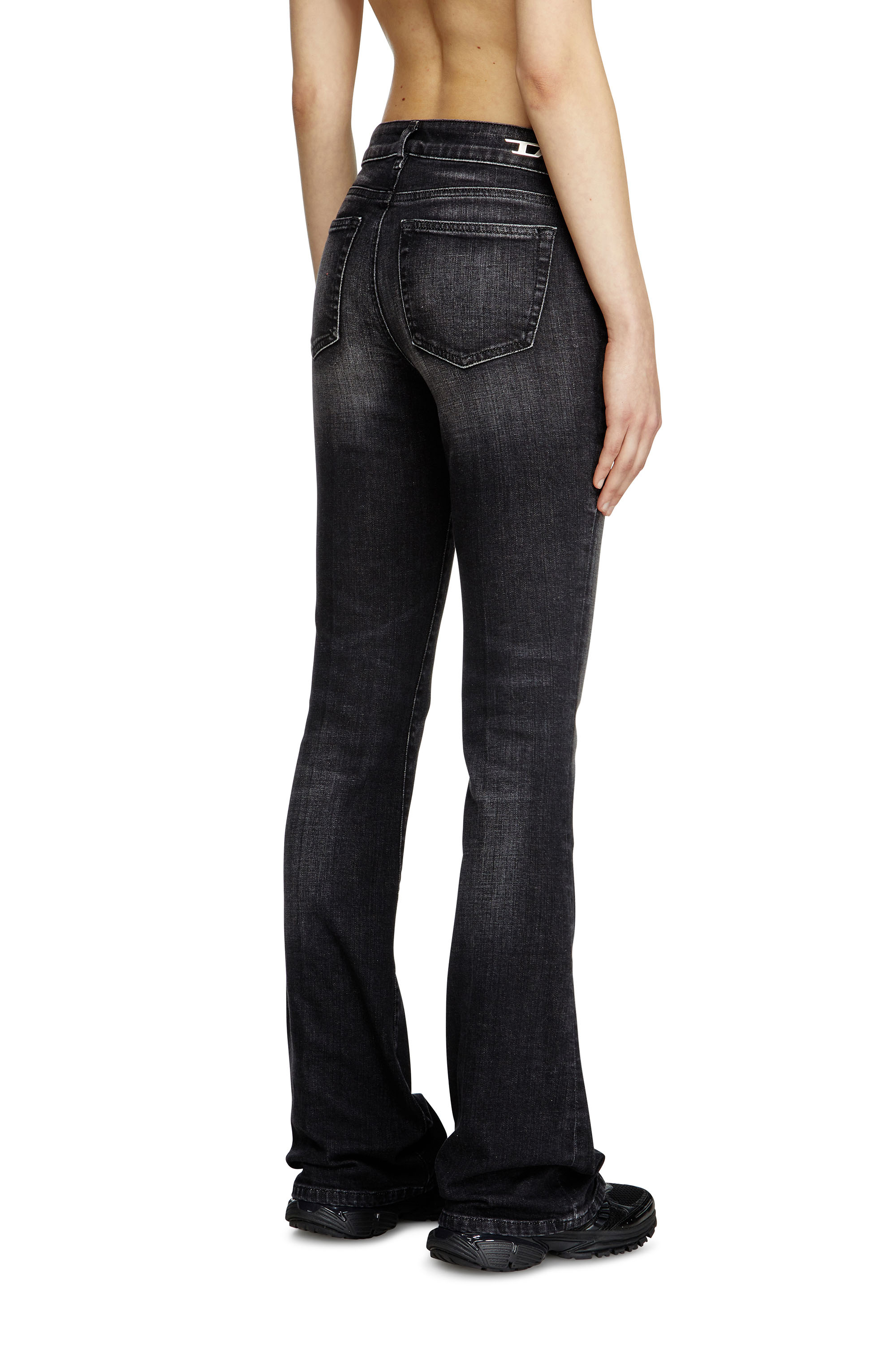 Diesel - Bootcut Jeans 1969 D-Ebbey 09K99 Femme, Noir/Gris foncé - Image 4