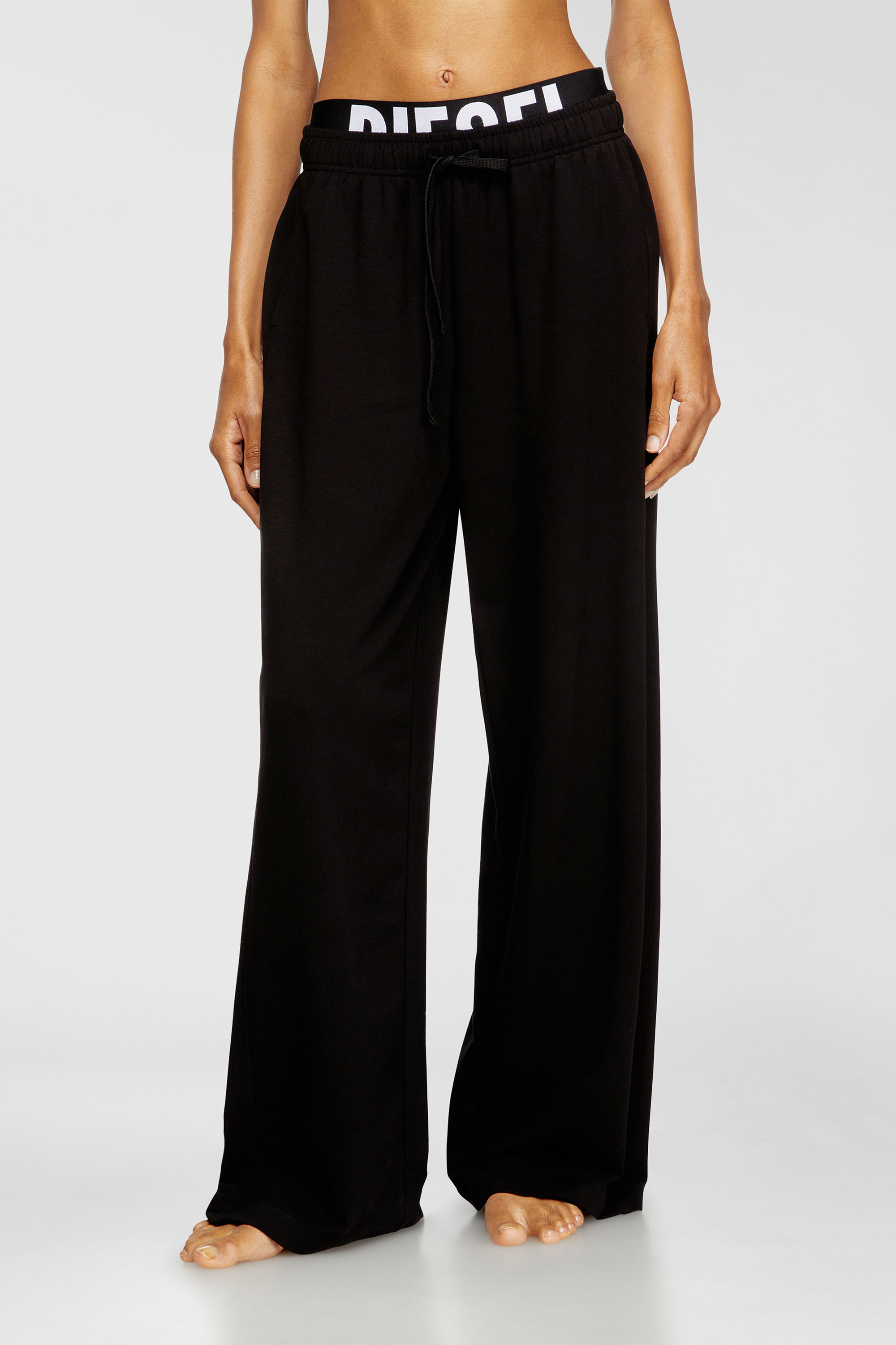 Diesel - LESLIE-D-POP, Pantalon de surv&ecirc;tement en &eacute;ponge de coton avec ceinture logot&eacute;e Femme in Noir - 1