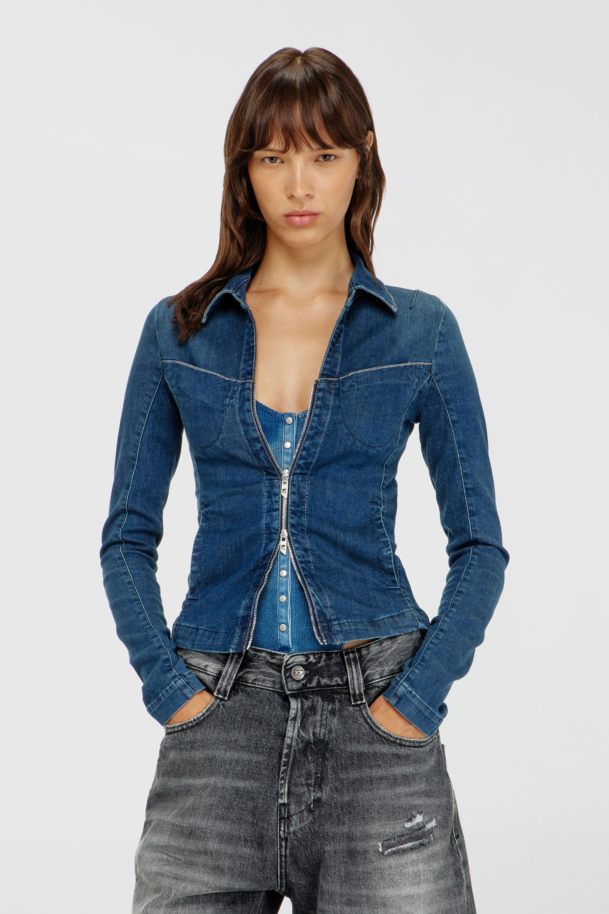 Diesel - DE-QUINOR-S1, Chemise zipp&eacute;e en denim Femme in Bleu - 1