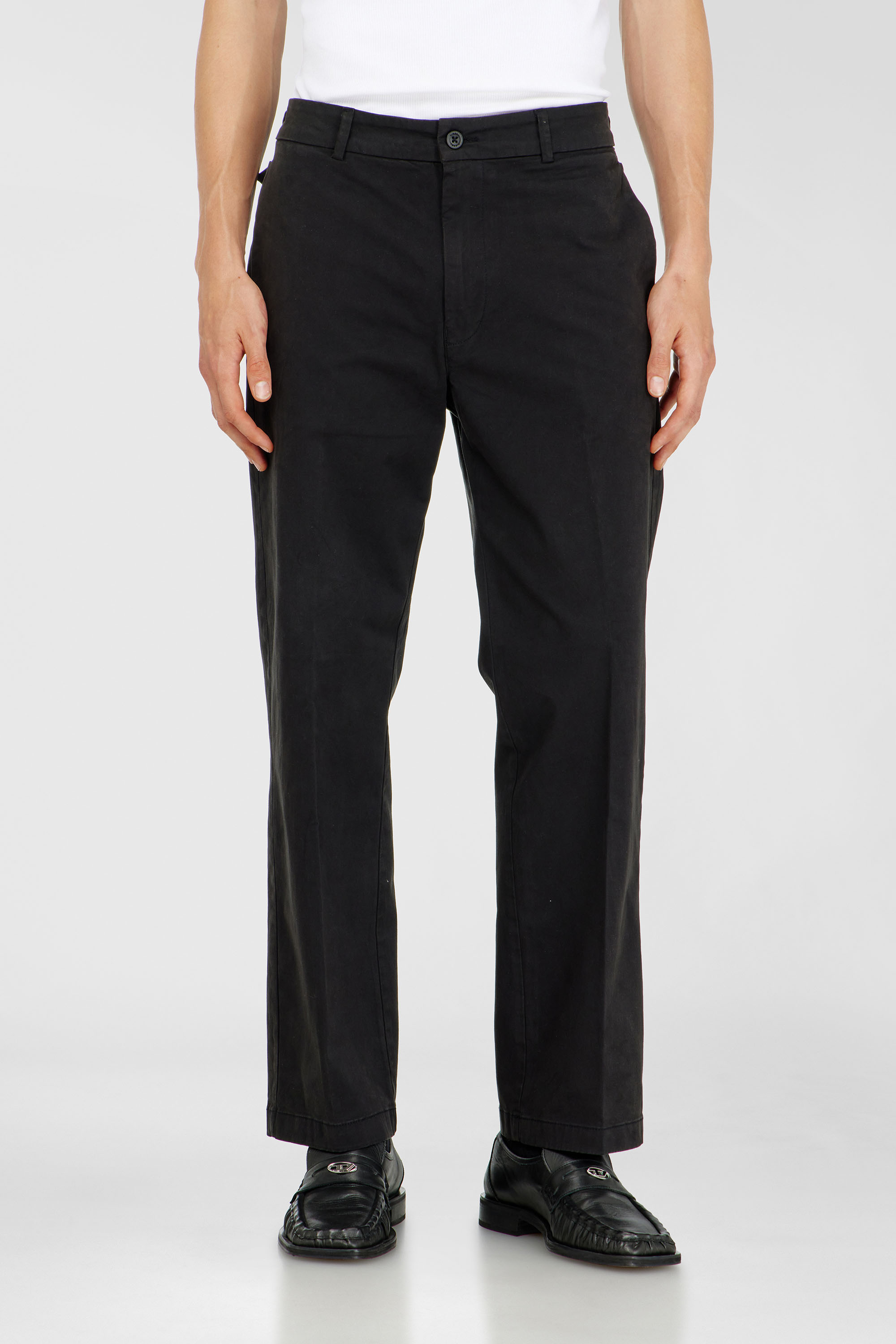 Diesel - P-LARS-VILLAGE-T92, Pantalon en coton avec poches lat&eacute;rales Homme in Noir - 1