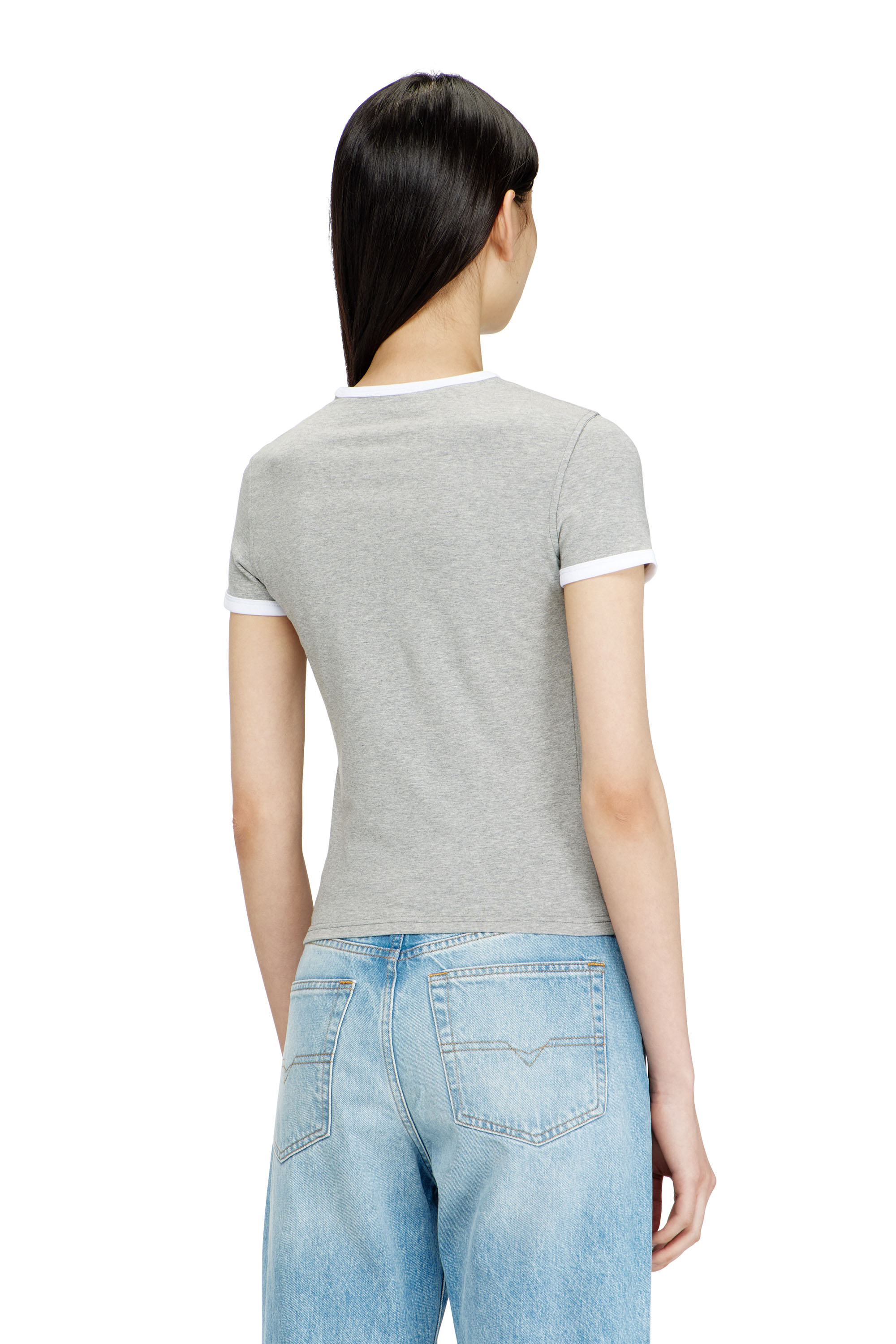 Diesel - T-UNCUTIES-LONG-S13, T-shirt ajust&eacute;e &agrave; imprim&eacute; dauphin Femme in Gris - 4