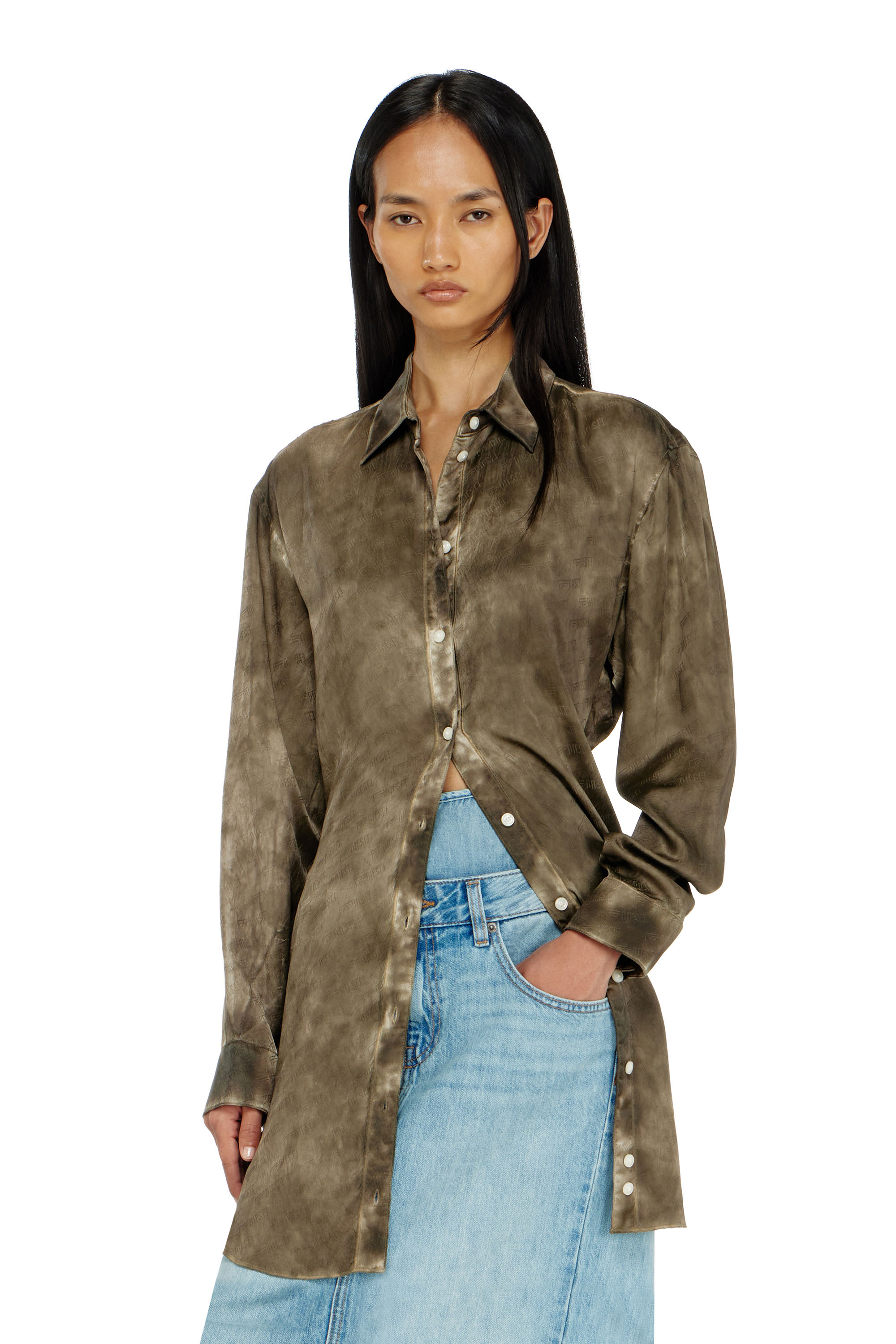 Diesel - C-LAVEL, Chemise longue en satin gaufr&eacute; logo-jacquard Femme in ToBeDefined - 3