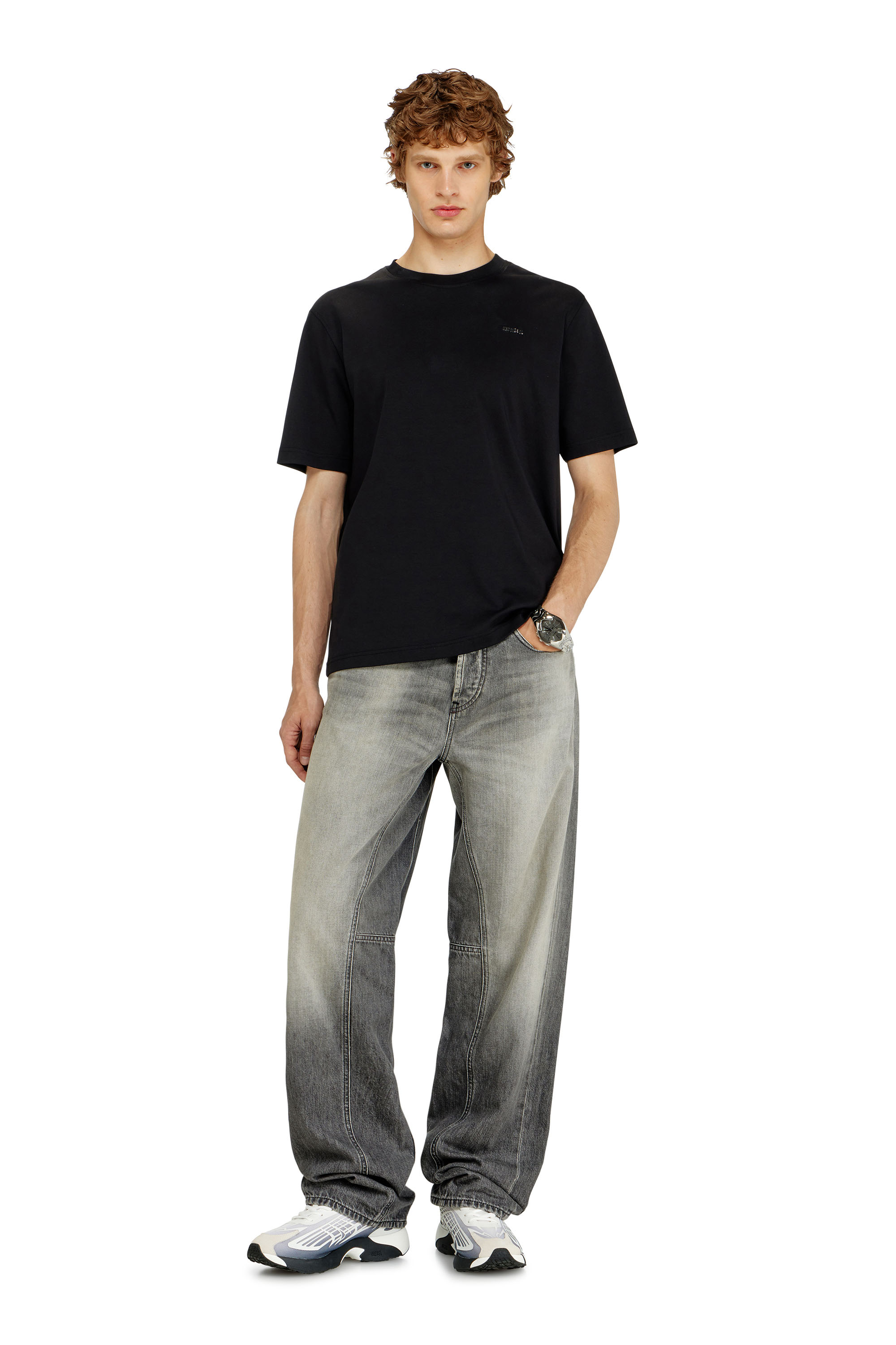 Diesel - T-ADJUST-MET, T-shirt en coton avec petit logo sur la poitrine Homme in Noir - 1