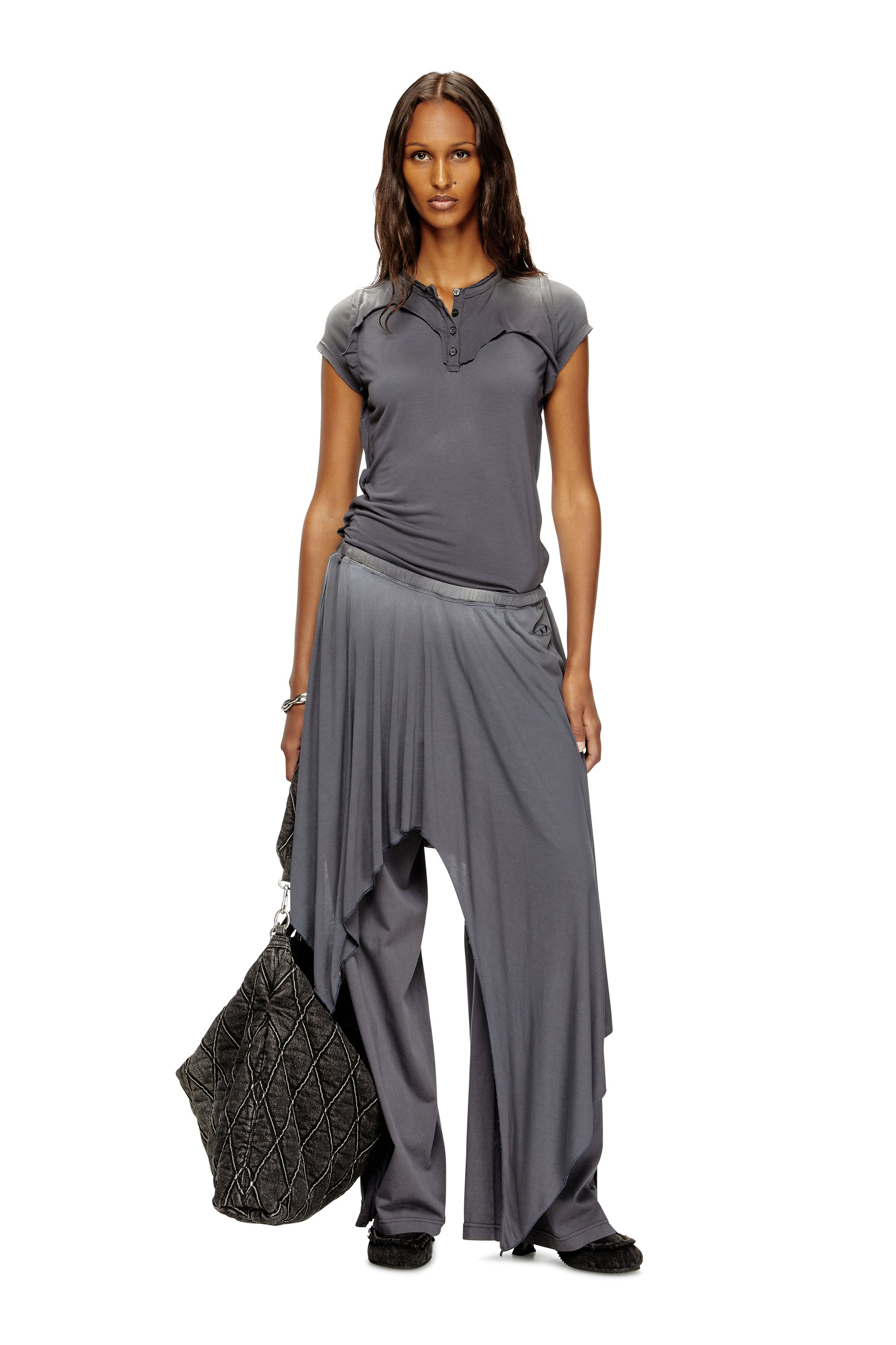Diesel - T-UNRAWY, T-shirt Henley avec effet peel-off Femme in Gris - 2