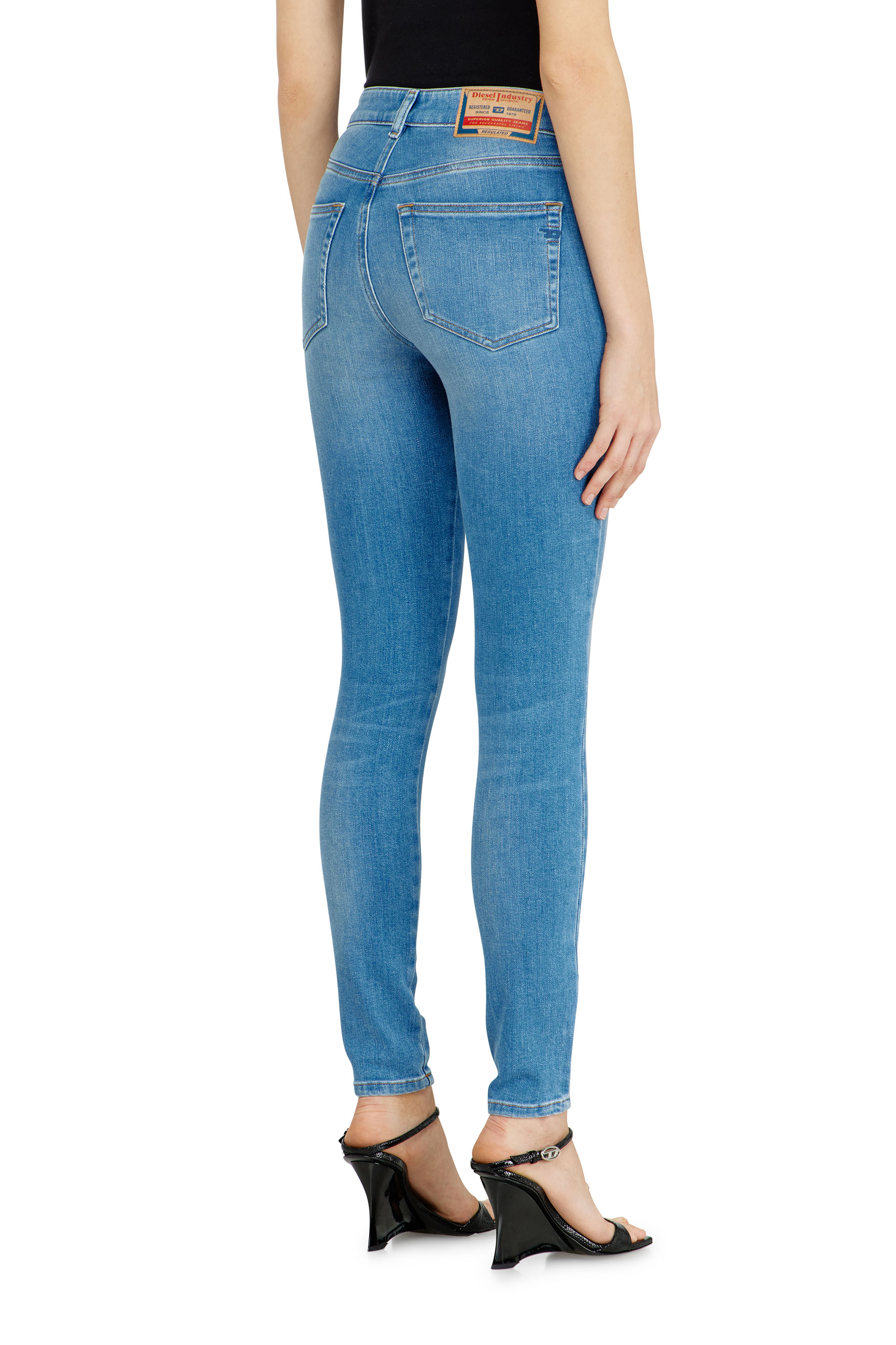 Diesel - Skinny Jeans 2017 Slandy 09L94 Femme, Bleu Clair - Image 5