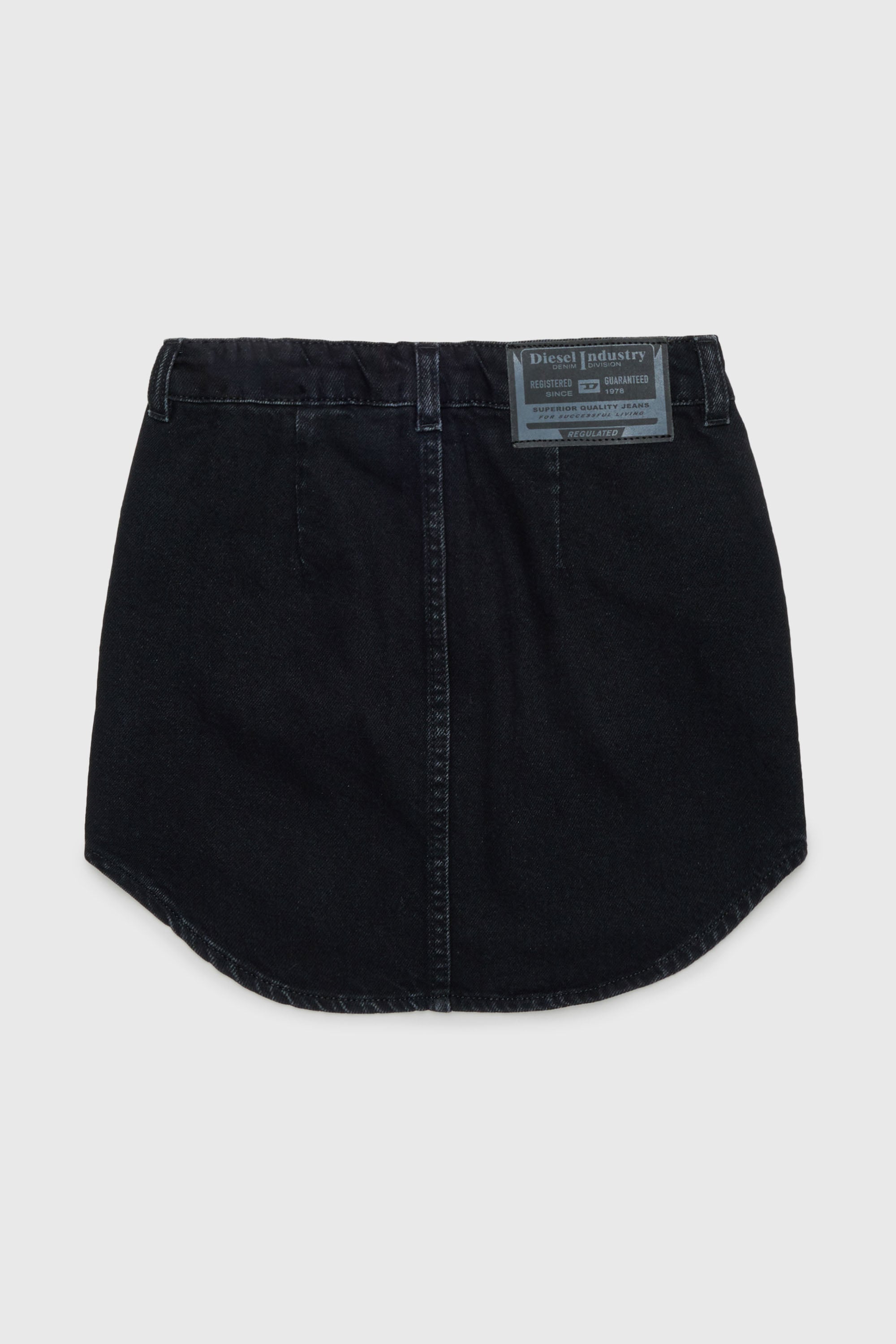 Diesel - GEARD, Jupe mini en denim &agrave; ourlet incurv&eacute; Femme in Noir - 2