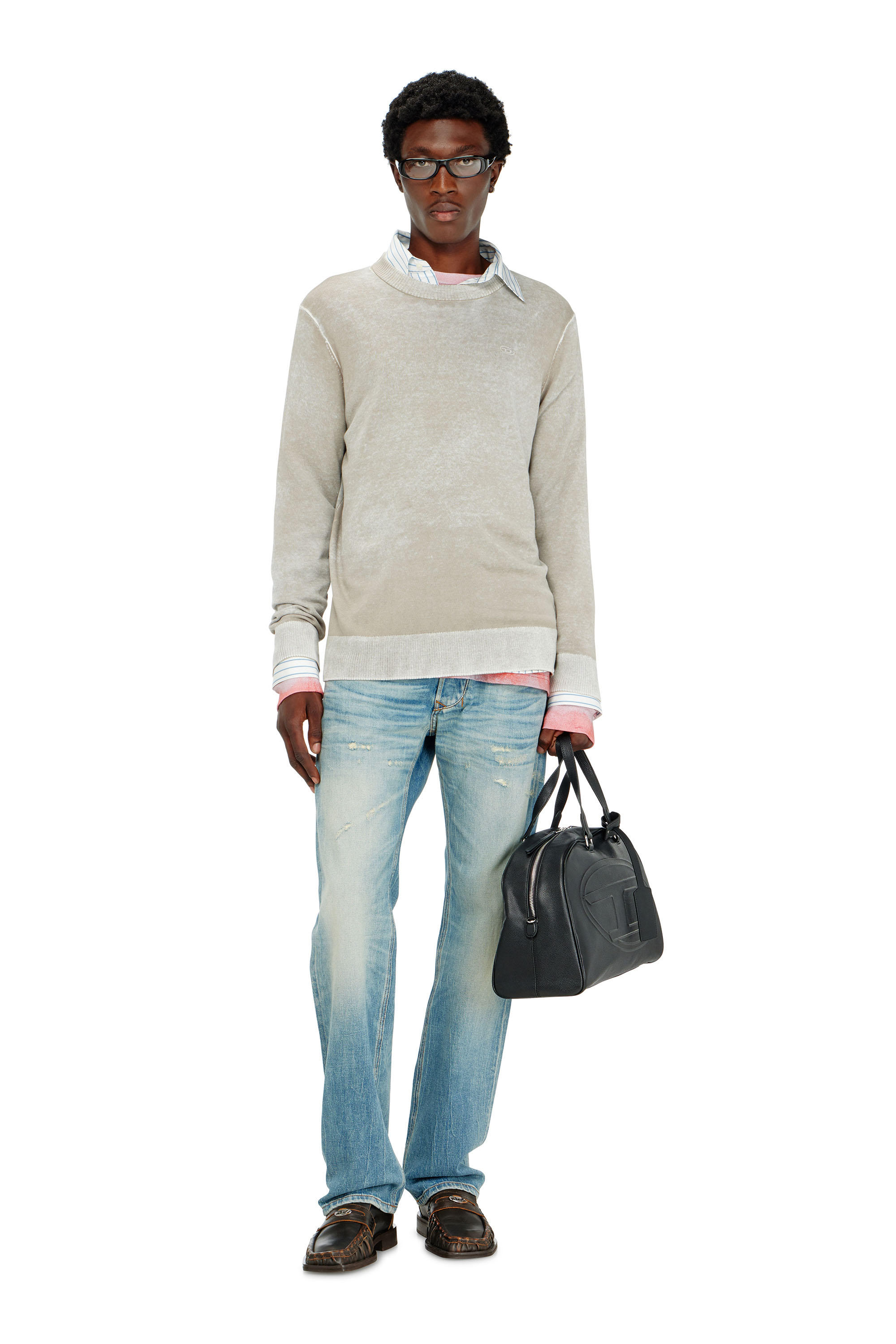 Diesel - K-LAURENT, Pull avec impression invers&eacute;e d&eacute;color&eacute;e Homme in Gris - 2