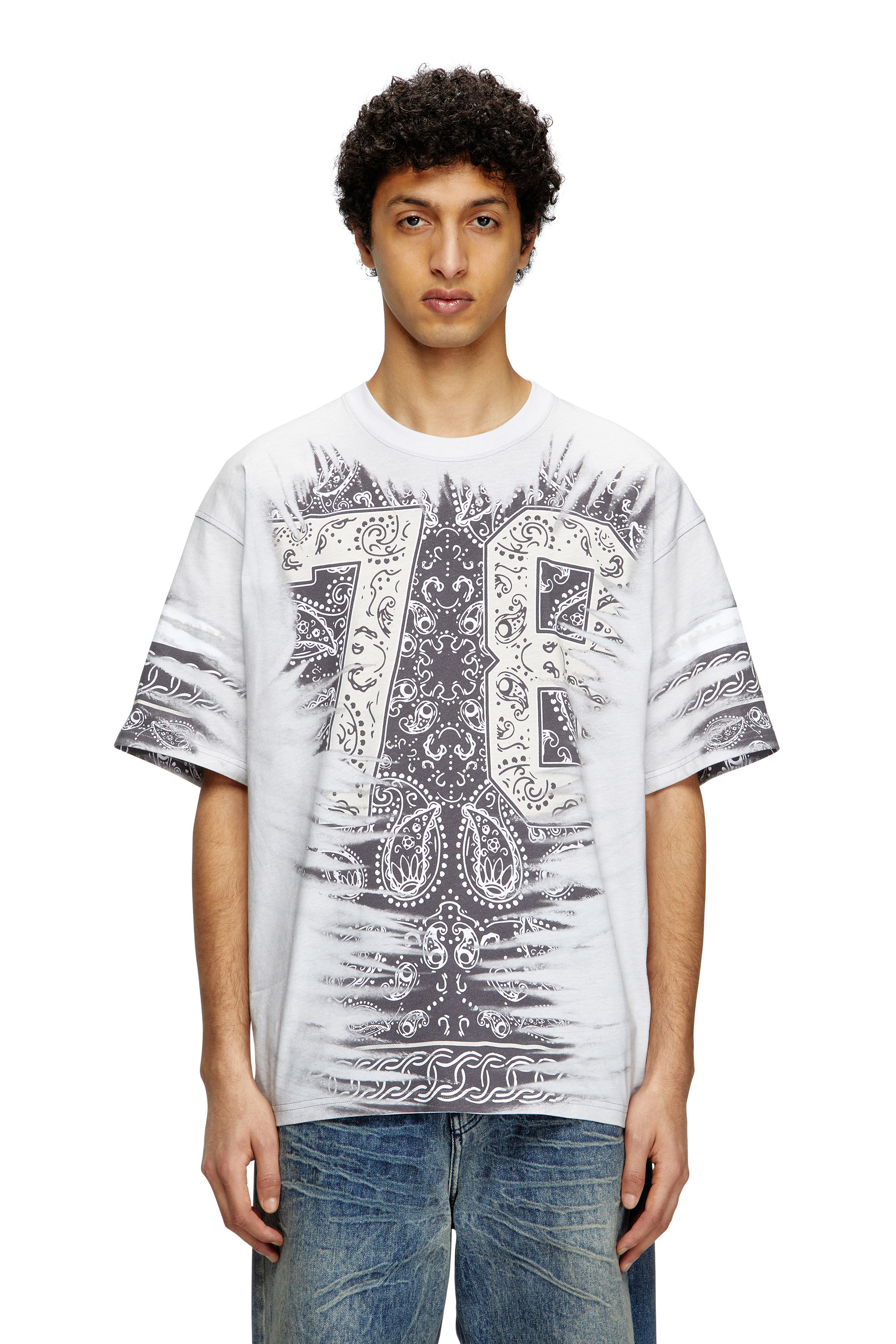 Diesel - T-BOXT-78-R1, T-shirt avec imprimé bandana 78 Homme in Blanc - 1
