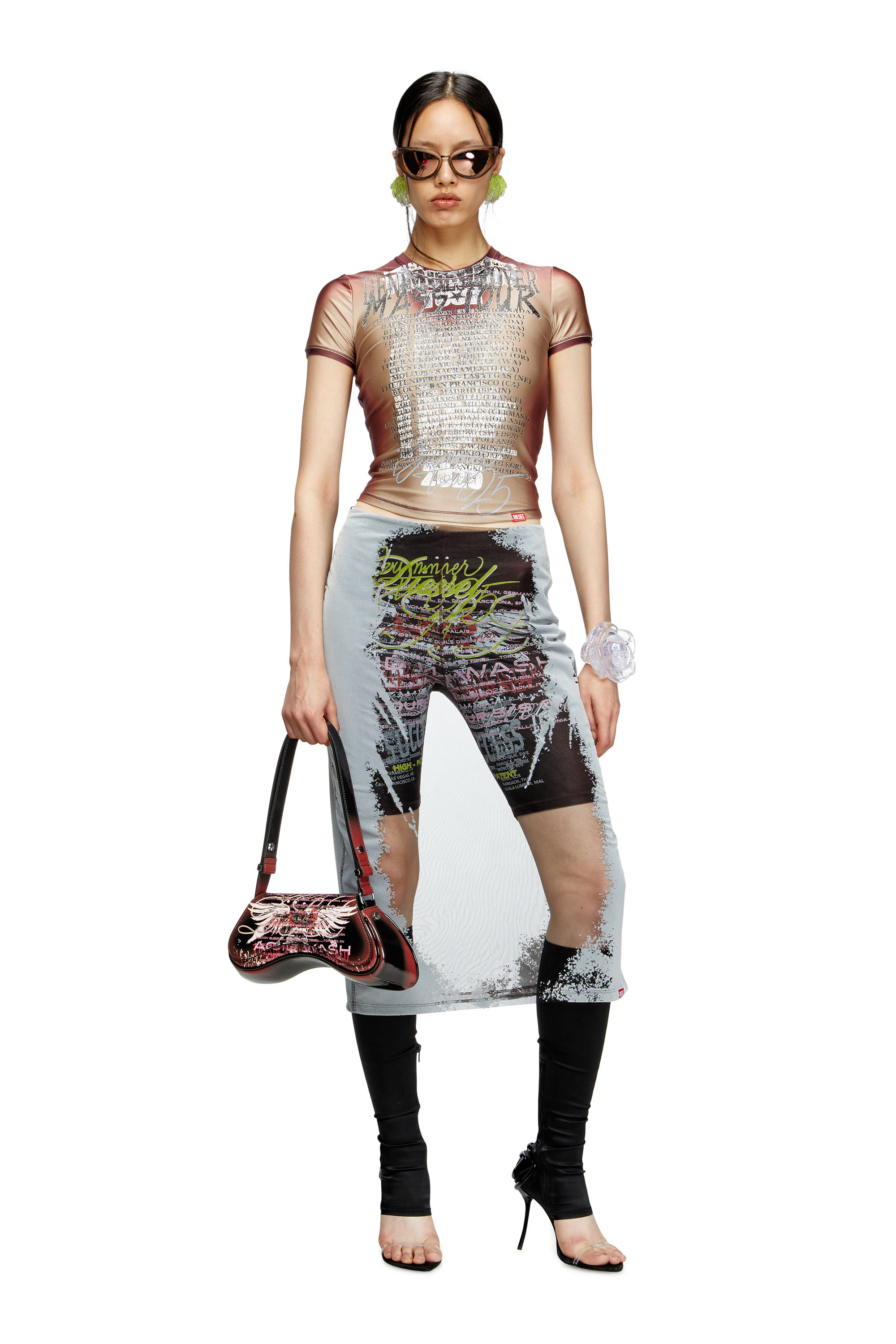 Diesel - T-KALYC, Haut à manches courtes avec imprimé paroles Femme in Marron - 1