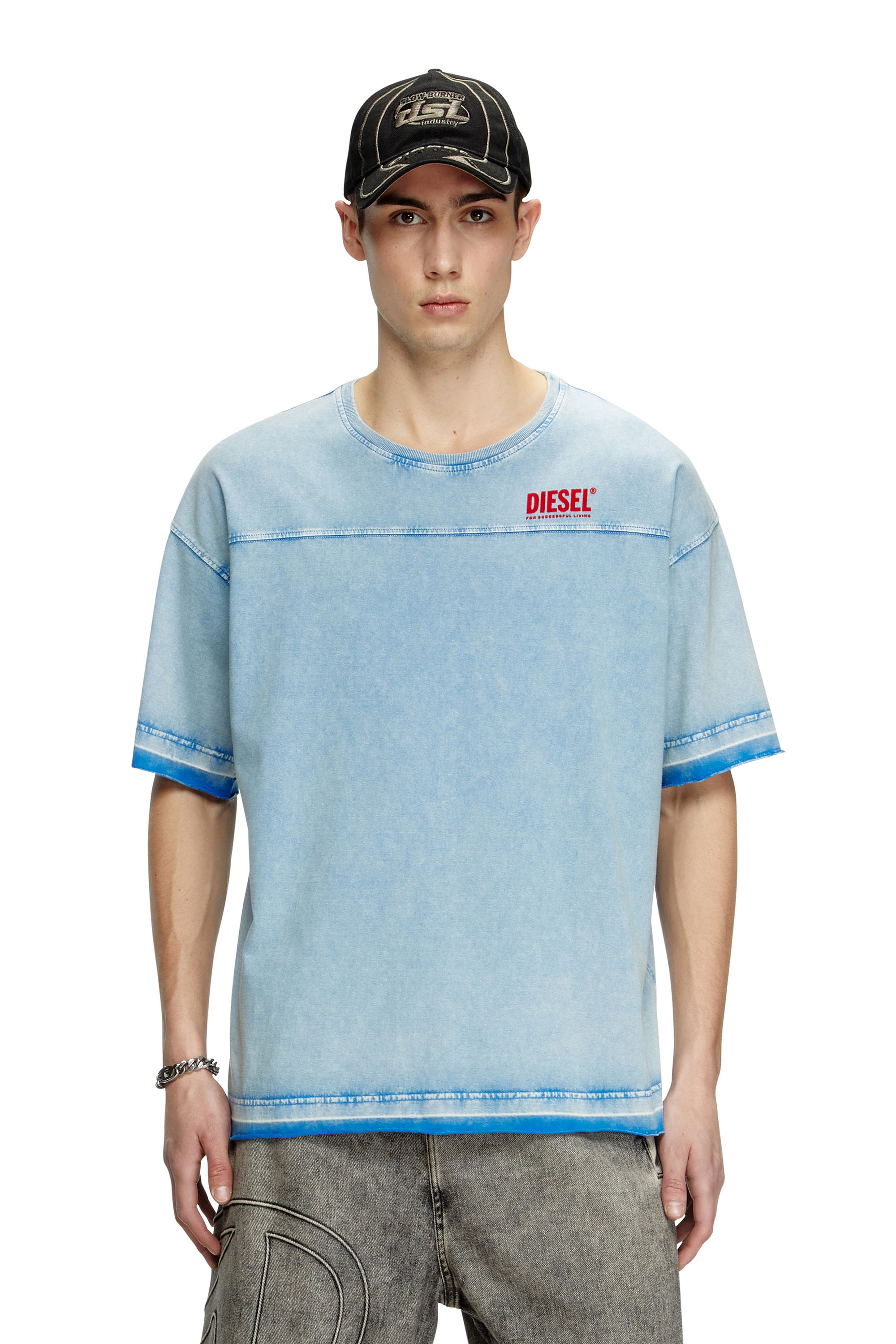 Diesel - T-HOXT, T-shirt effet denim avec ourlets relâchés Homme in Bleu - 1