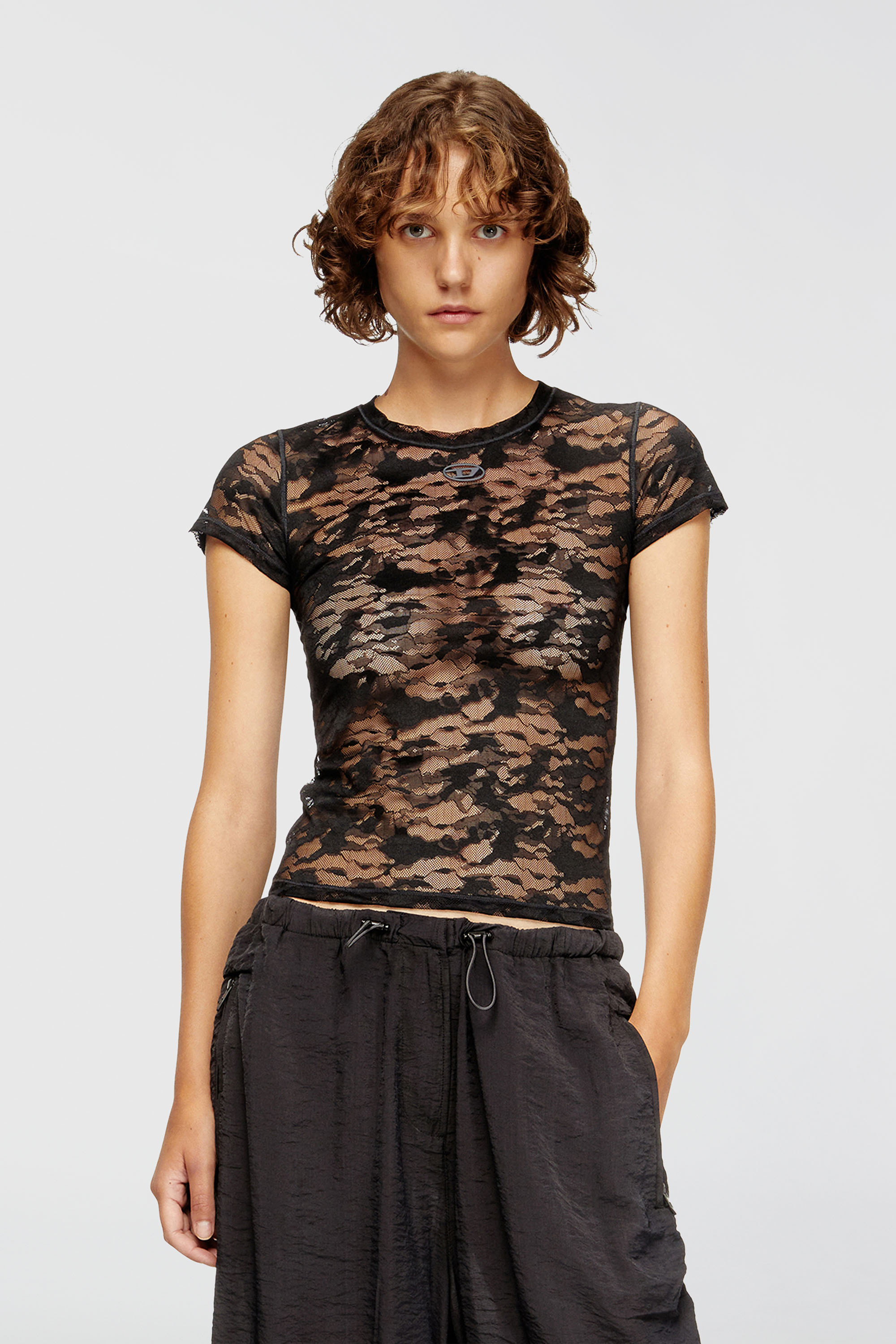 Diesel - KASIA-UTLT, T-shirt en dentelle camouflage Femme in Noir - 2