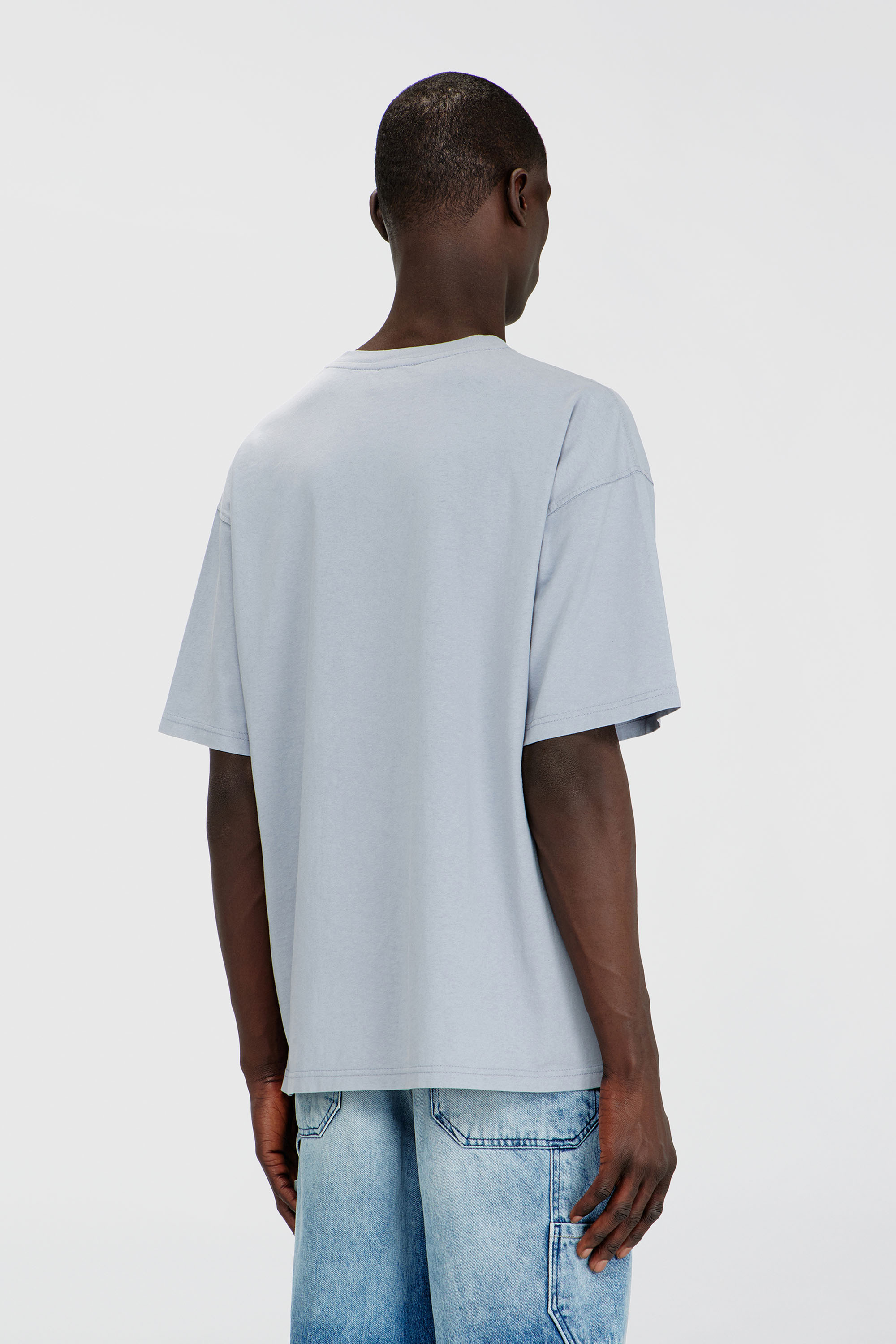Diesel - T-BOXT-N14, T-shirt avec logo floqu&eacute; effet vieilli Homme in Bleu - 4