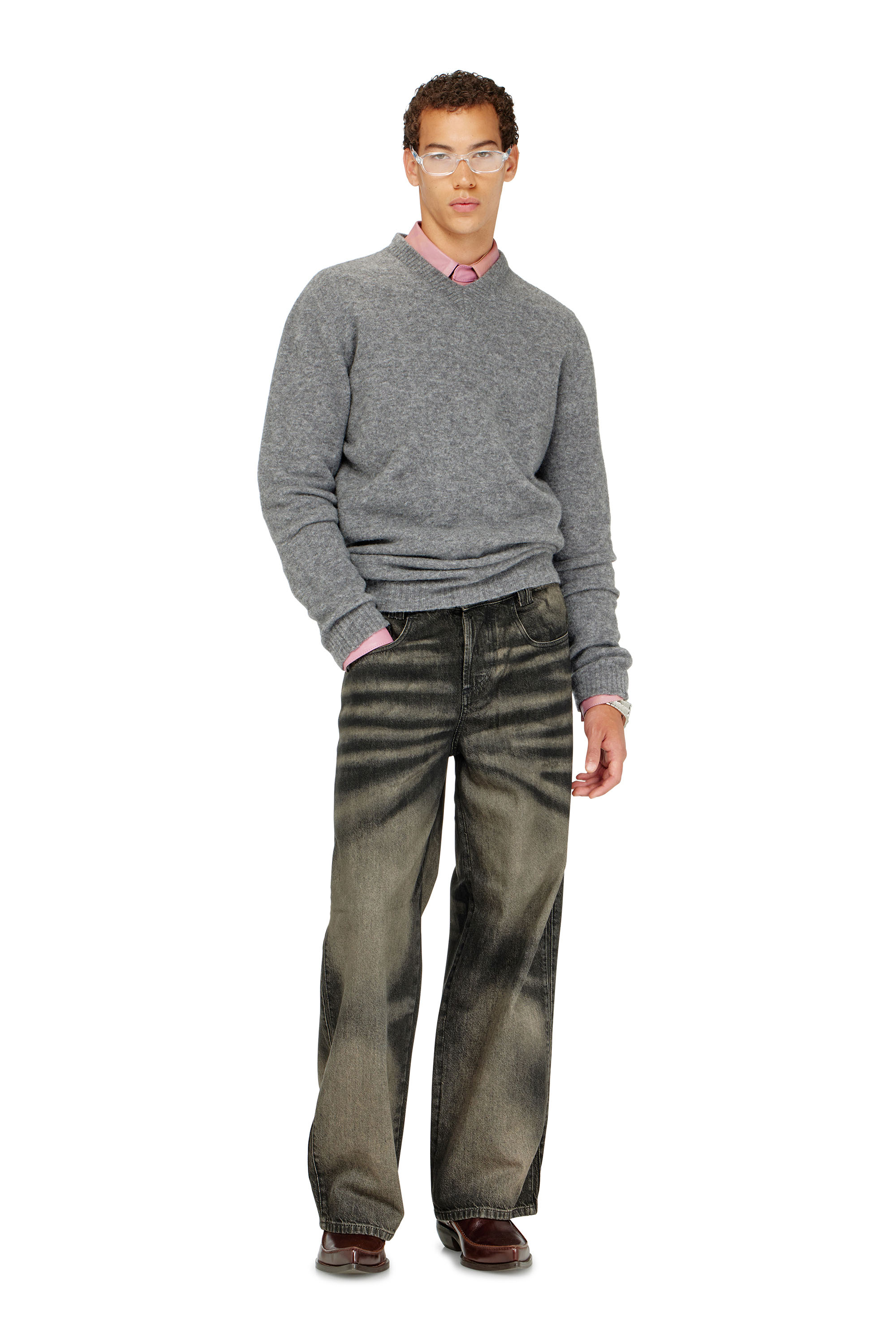 Diesel - K-ANDIE, Pull en maille foul&eacute;e froiss&eacute;e &agrave; col en V Homme in ToBeDefined - 1