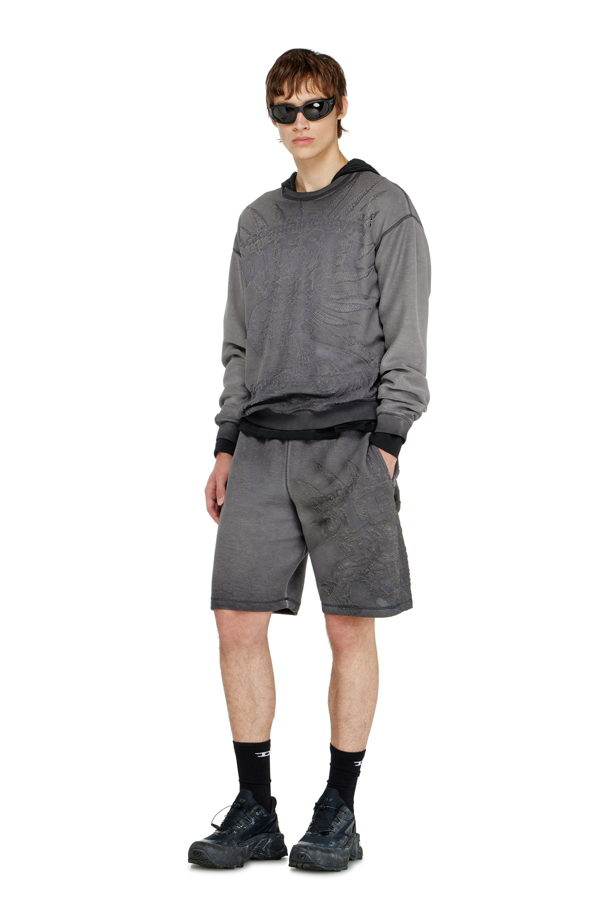 Diesel - P-RAWCROW, Short pants avec motifs d&eacute;vor&eacute; Homme in ToBeDefined - 1