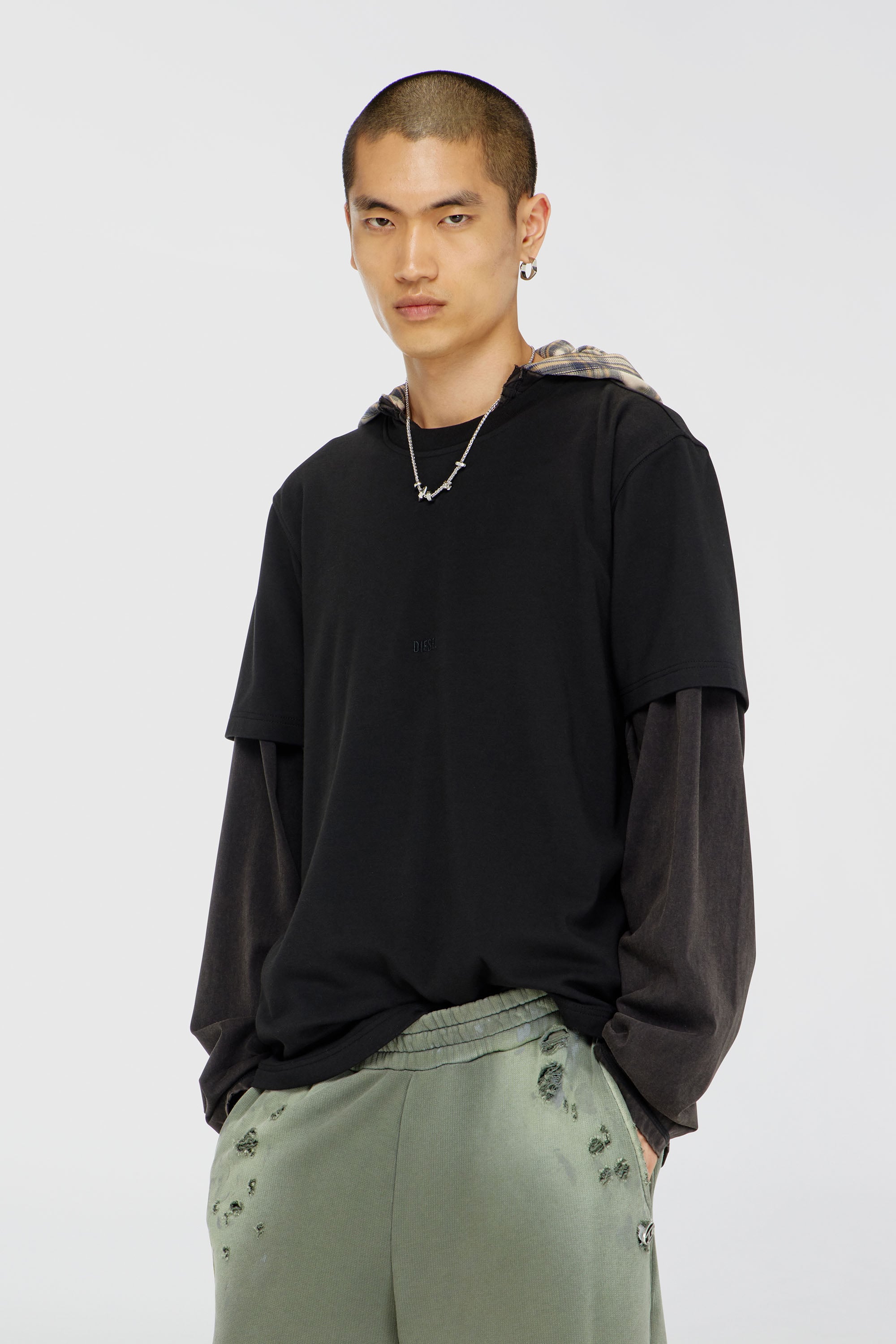 Diesel - T-ADJUST-AA2, T-shirt en interlock de coton avec logo brod&eacute; Homme in Noir - 1