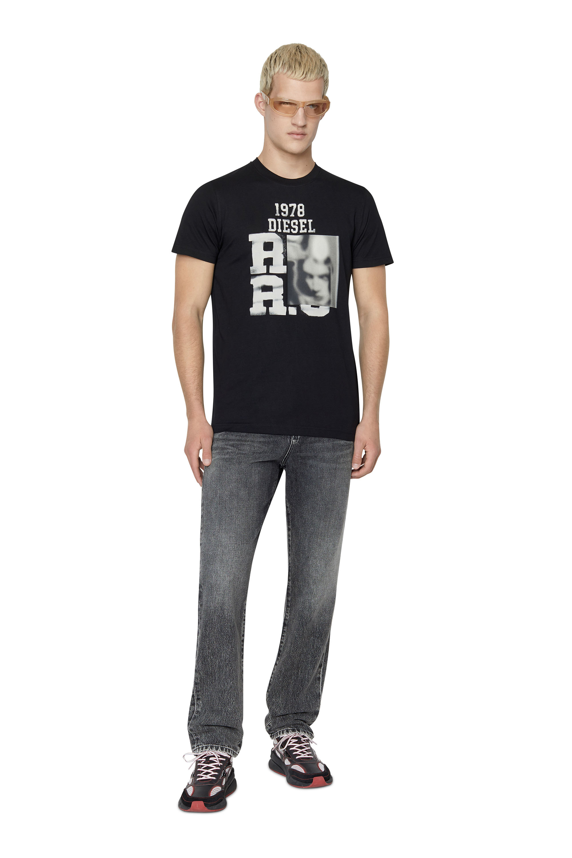 Diesel - 2020 D-Viker 007C4 Straight Jeans, Noir/Gris foncé - Image 5