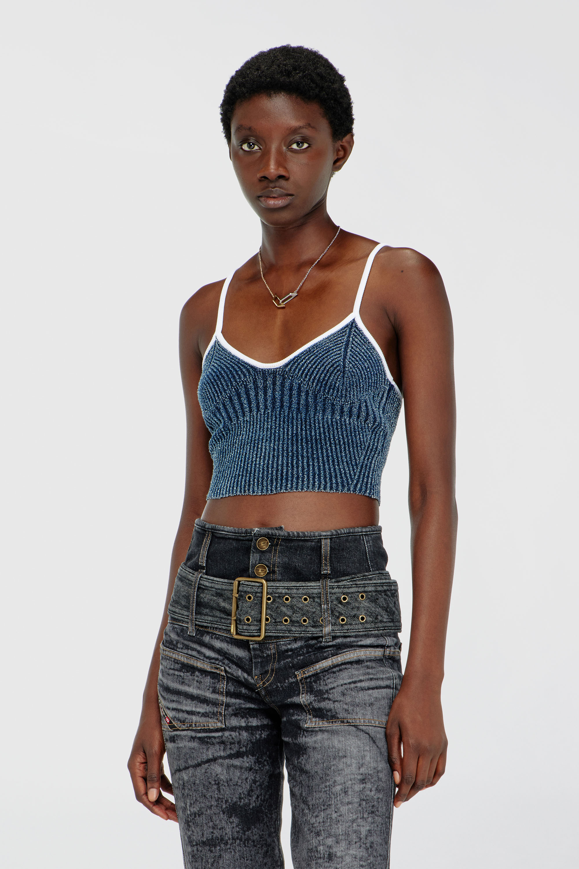 Diesel - M-ESTERE, Crop top en maille c&ocirc;tel&eacute;e indigo boucl&eacute; Femme in Polychrome - 3