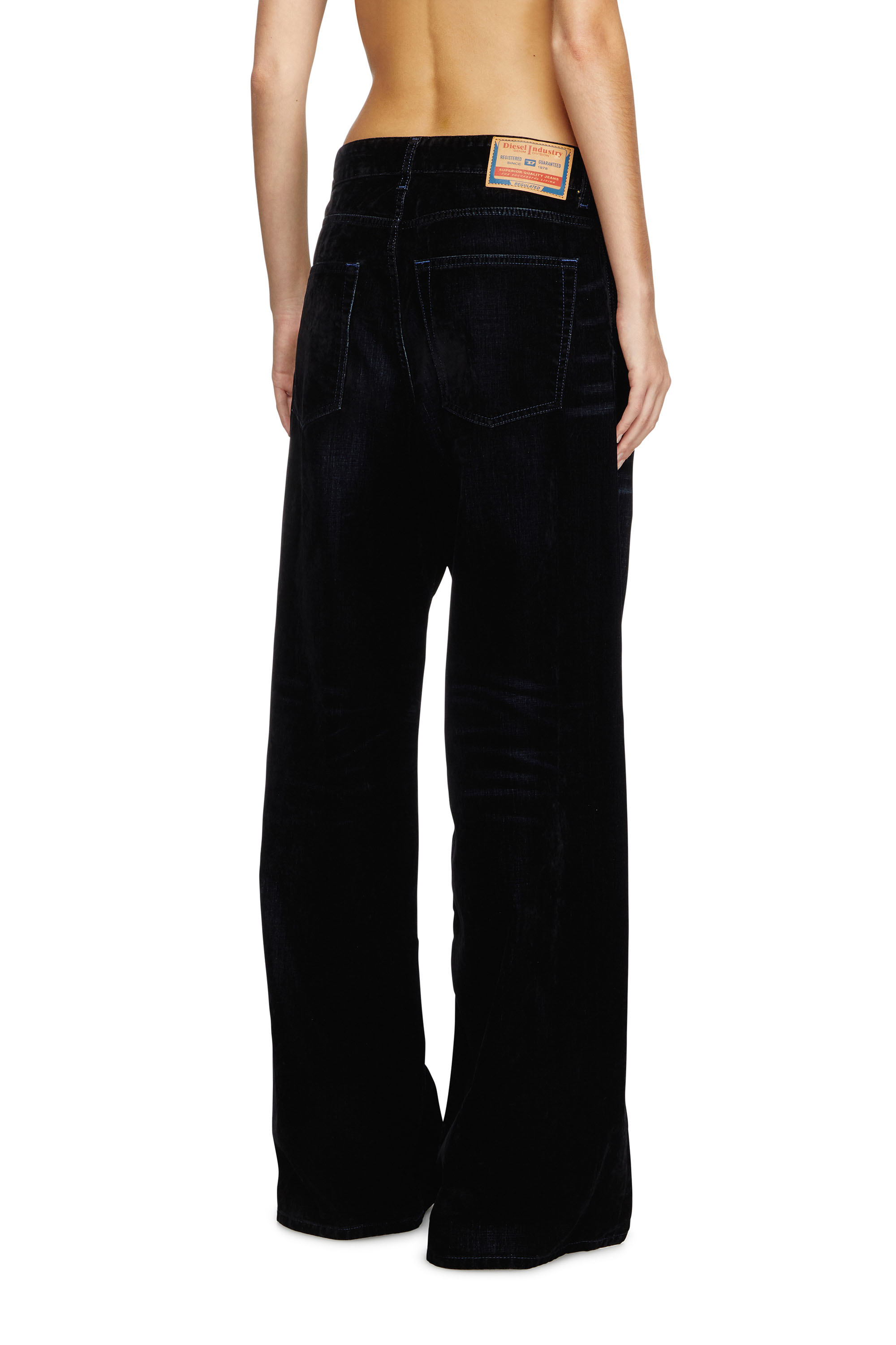 Diesel - Relaxed Jeans 1996 D-Sire 068QY Femme, Bleu Foncé - Image 3