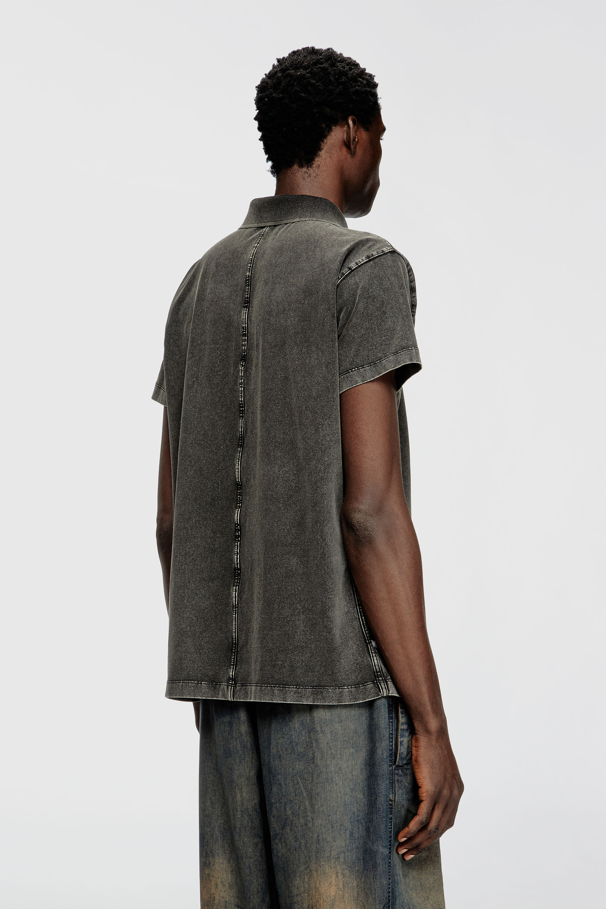Diesel - T-NOMELY, Polo en jersey effet denim Homme in Noir - 4