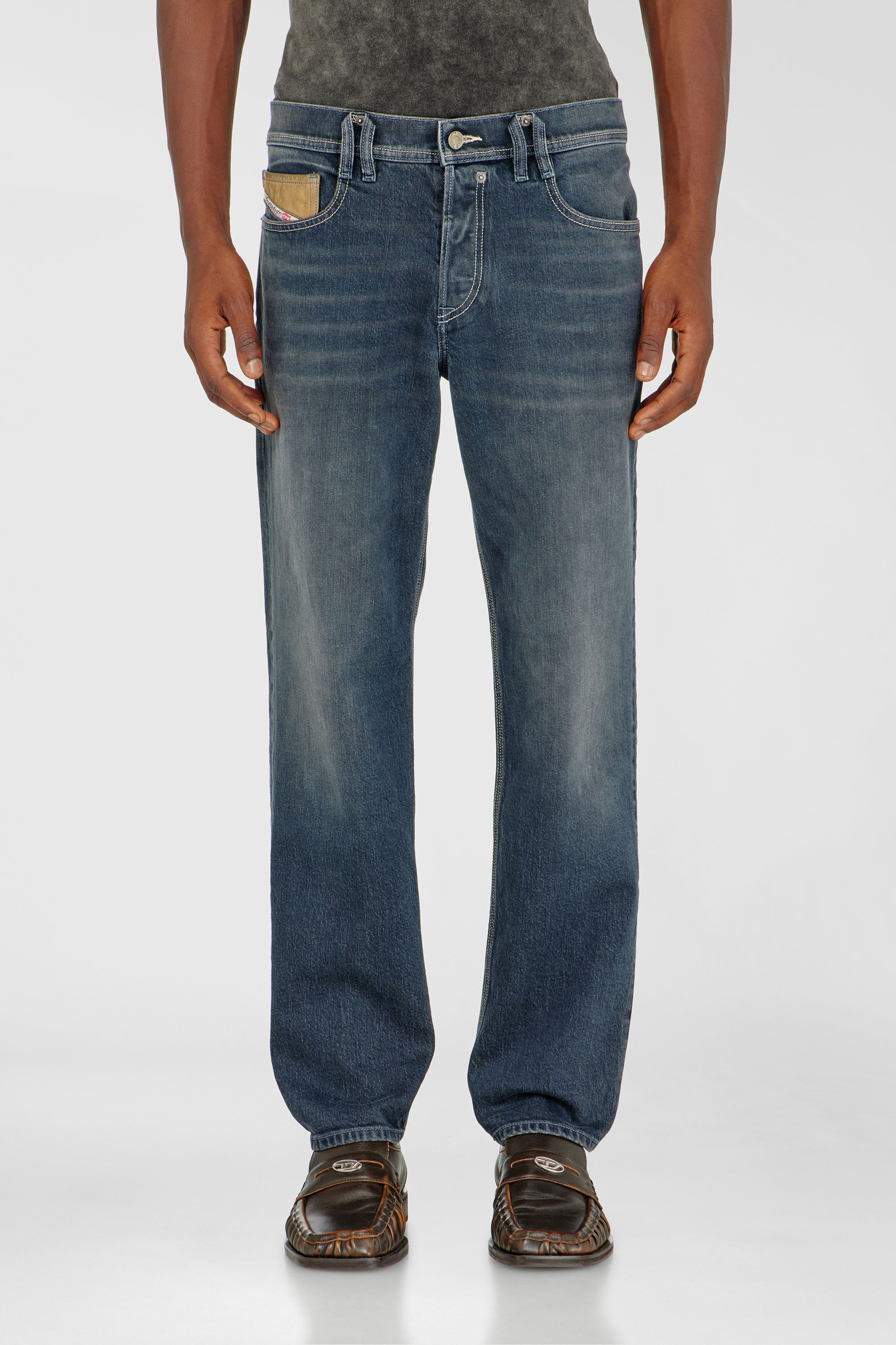Diesel - Regular Jeans 2023 D-Finitive 007GQ Homme, Bleu moyen - Image 4